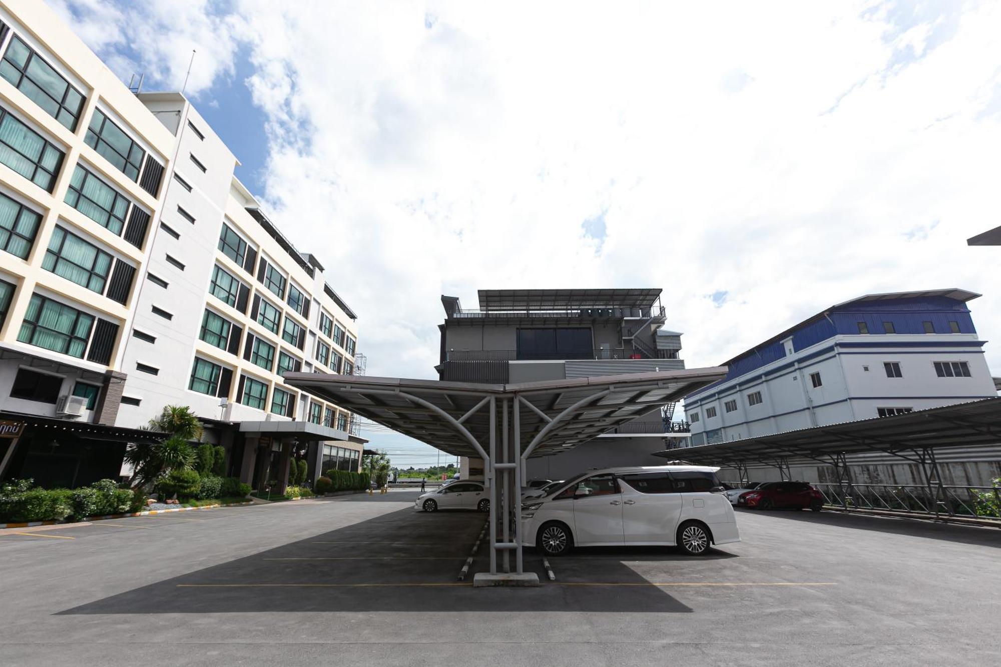 Grand Ratchapruek Hotel Pakkret Kültér fotó