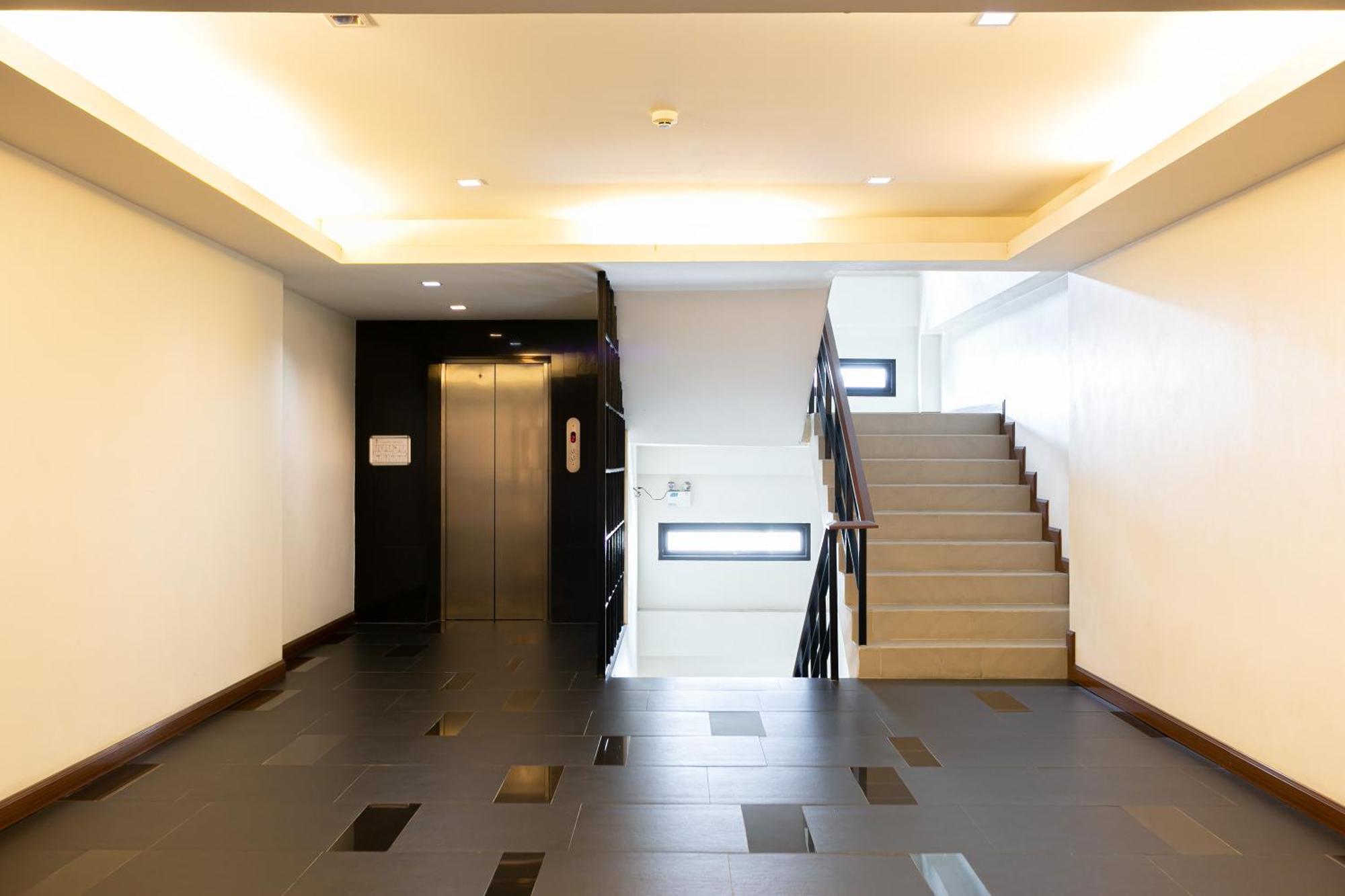 Grand Ratchapruek Hotel Pakkret Kültér fotó