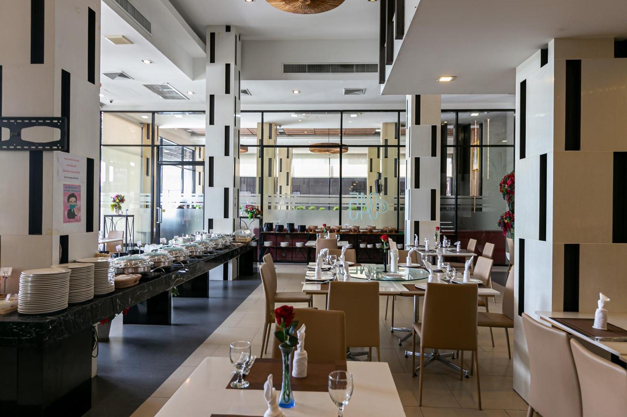 Grand Ratchapruek Hotel Pakkret Kültér fotó